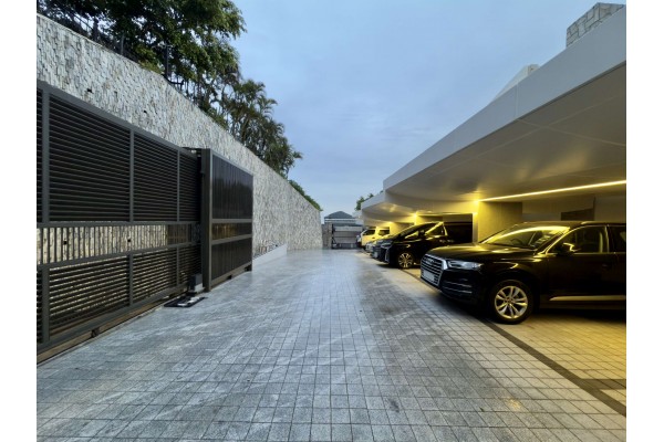 Ming Villa